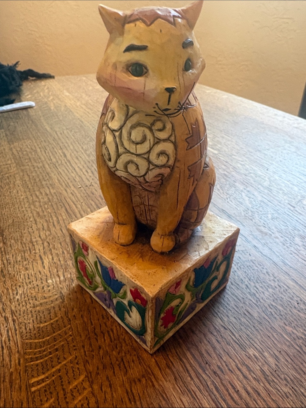 Jim Shore “Jasper”Hand-Painted Decorative Cat Figurine